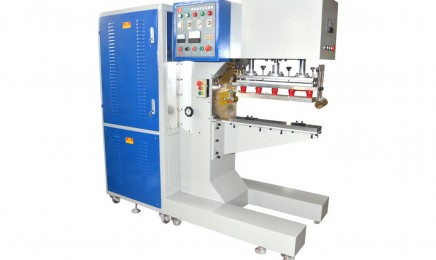 蓬房膜材高频焊接机 12kw膜结构高频熔接机