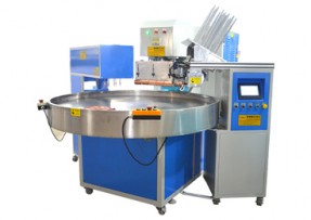 纽扣电池吊卡焊接机